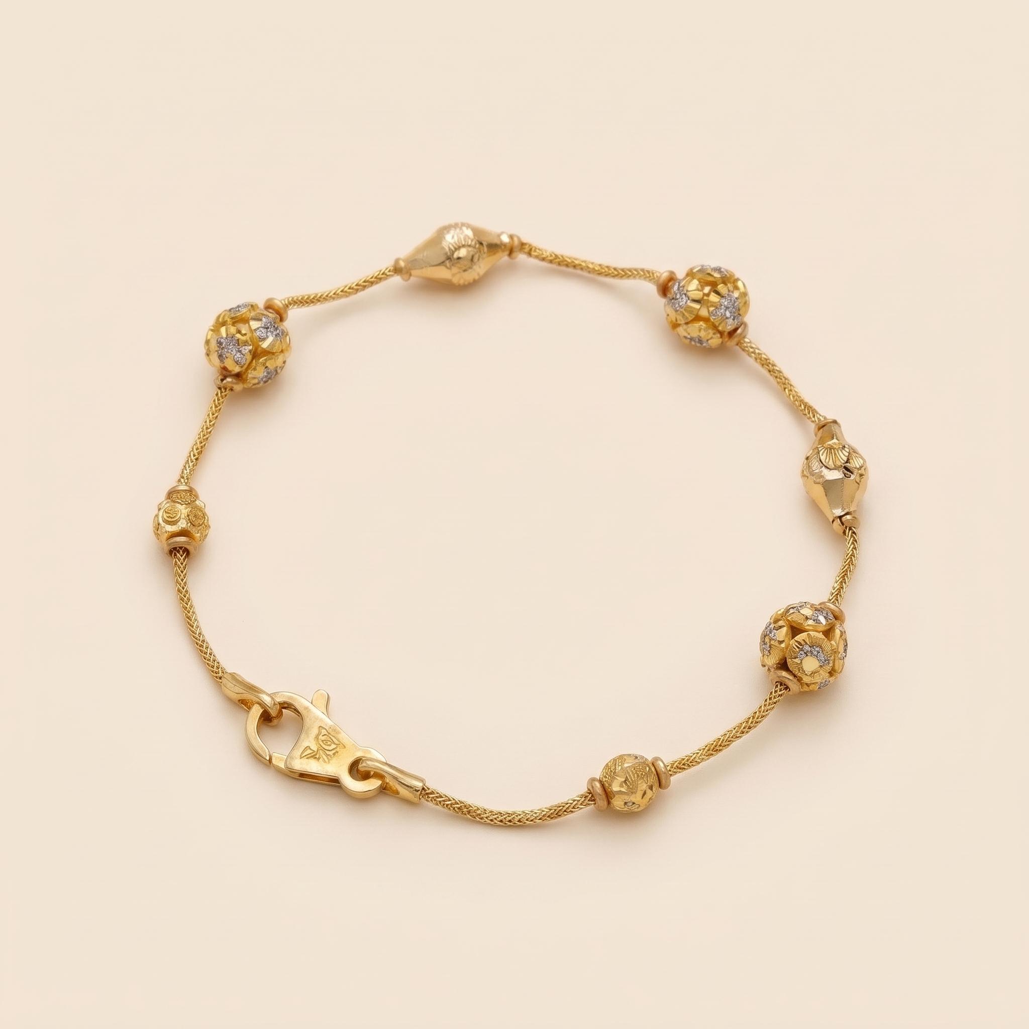 GOLD BRACELET