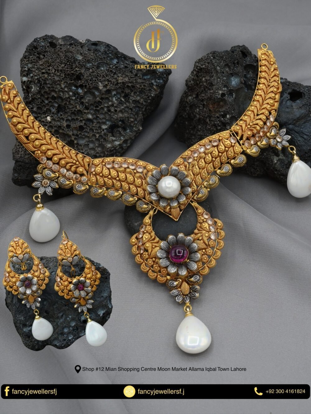 Gold Necklace Design