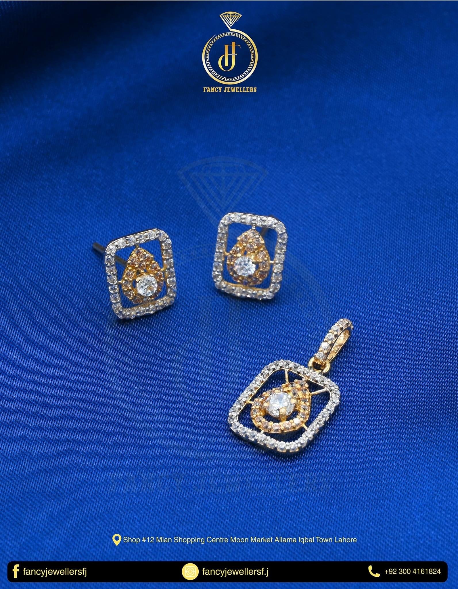 Gold Pendant Design